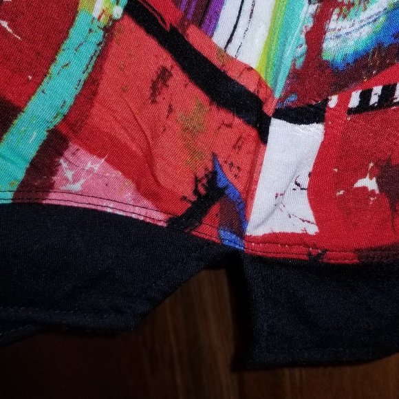 Shark bite tank with bling - Picture 5 of 7